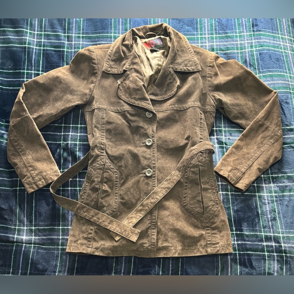 Vintage Moda suede leather belted jacket.